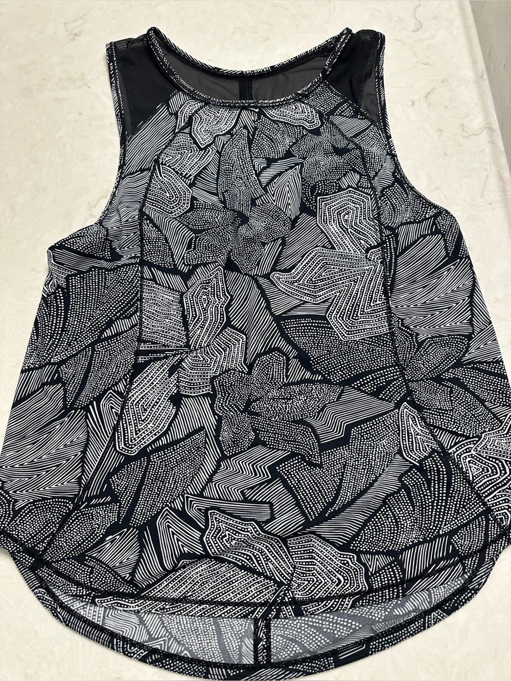 lululemon athletica Black & White Printed Tank Top, L